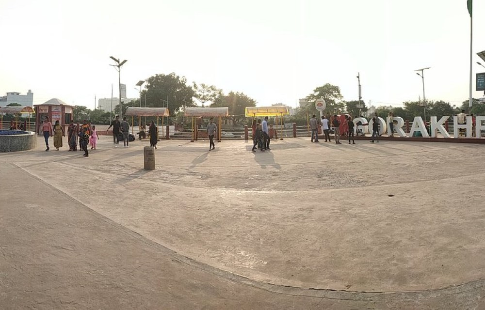 Attraction Picture